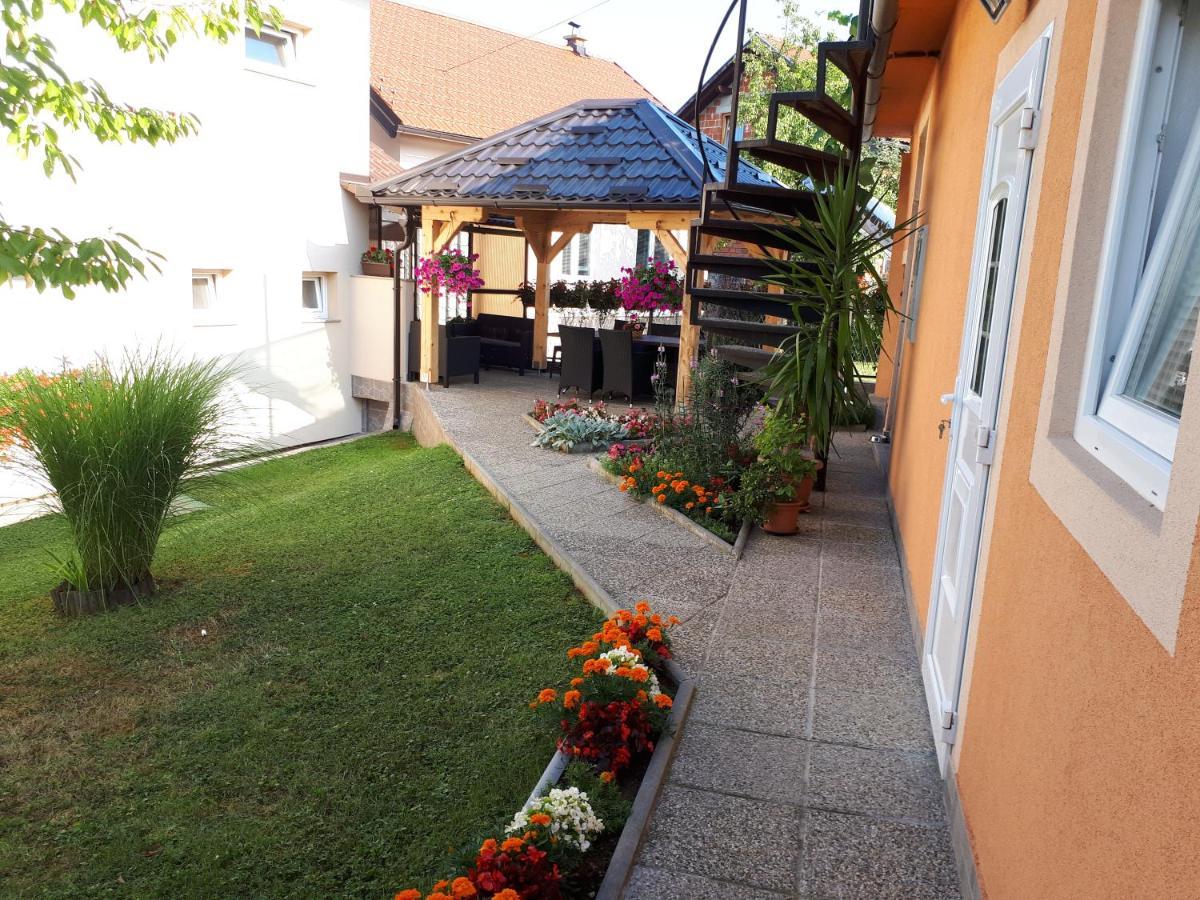Iris Room & Apartment Slunj Exterior foto